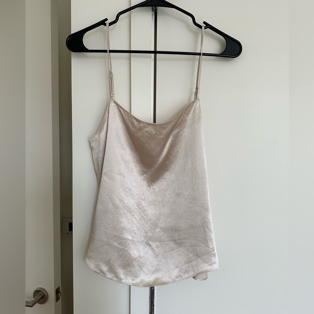 Aritzia Babaton Champagne Satin Tank Top sz Small